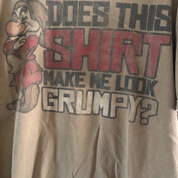 Disney Grumpy Brown Crew Neck Short Sleeve Graphic T-Shirt *Sz L* Disney World - Picture 2 of 4
